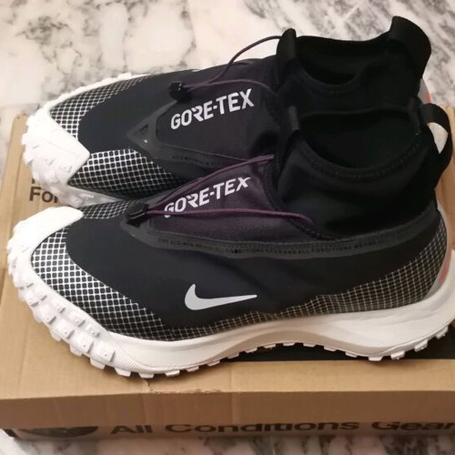 Nike ACG Mountain Goretex athletic shoes like new, size 43