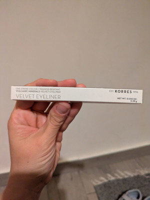 Eyeliner Korres Smoky Grey καινούργιο, μακράς διάρκειας
