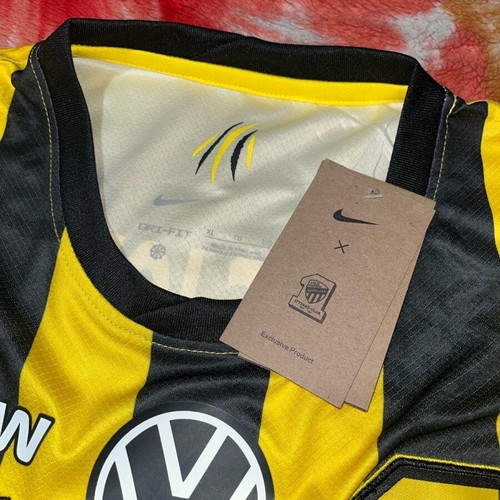 Al Ittihad 2025/2026 jersey new with Nike bag and tags