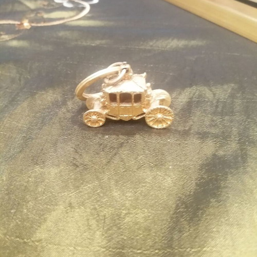 Keychain Royal English Carriage new gold-colored