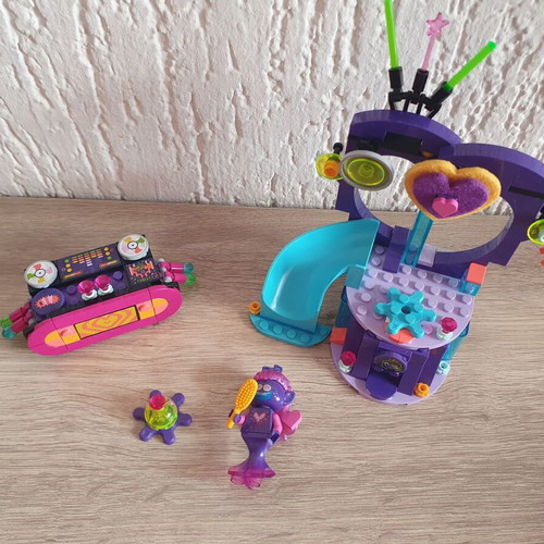 Lego Techno Reef Dance Party 41250 used without box with instructions