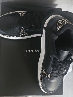 Pinko sneakers size 38, black, sport style, made in Italy