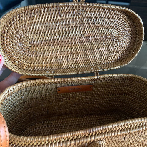 Mango rattan crossbody bag like new, beige with leather strap