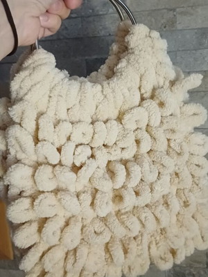 Puffy handbag, medium size, cream beige