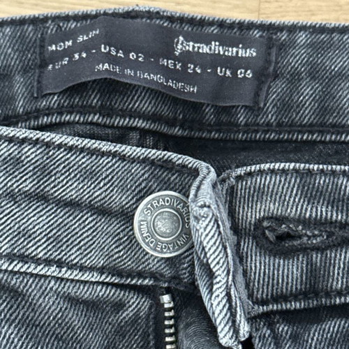 Stradivarius black faded jeans, size S