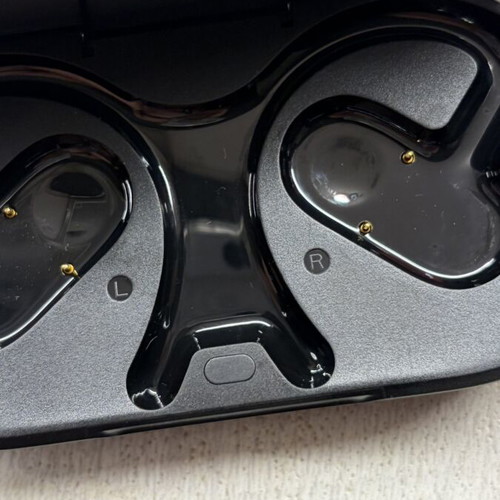 Creative Outlier Go Dark Blue wireless earbuds
