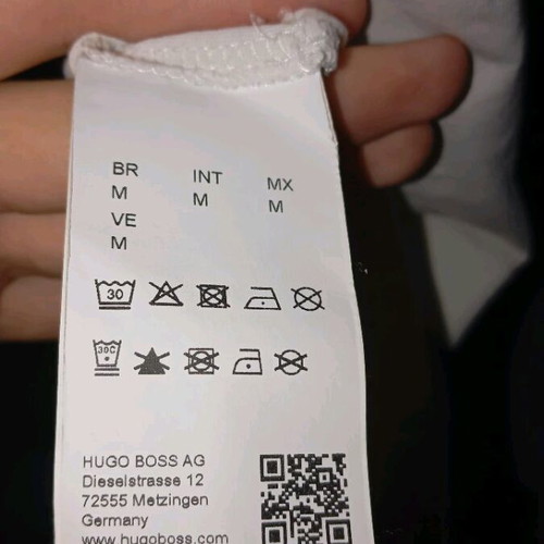Hugo Boss men's white T shirt size M like new