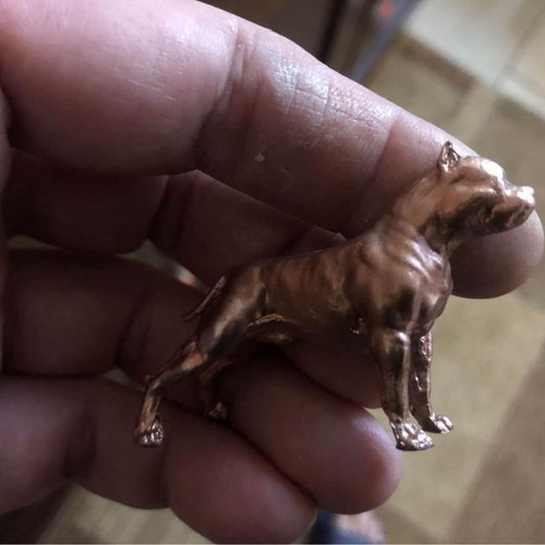 Pitbull miniature new, made of tin with bronze and copper tones