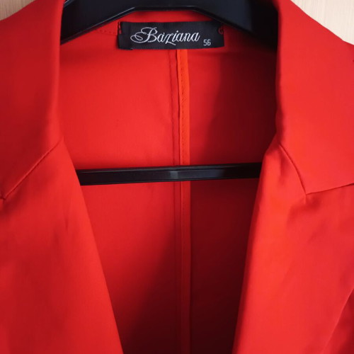 Women's red jacket size 56 like new with shoulder pads