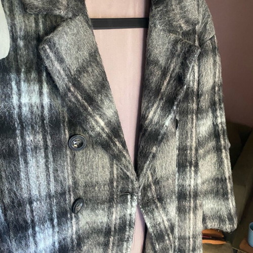 Sisley plaid coat grey like new, size S/M