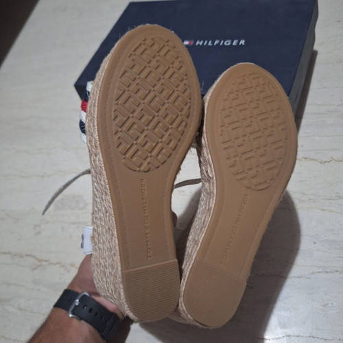 Tommy Hilfiger Corporate Wedge platform sandals new, size 38, white beige