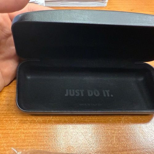 Nike sunglasses like new with blue mirror lens