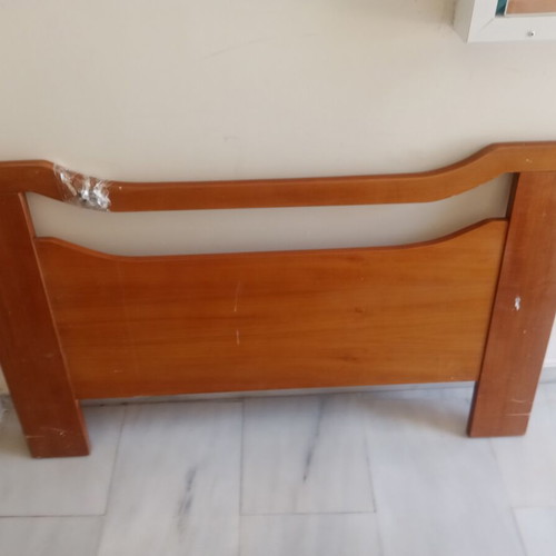 Wooden bed 1.5 size used, without mattress