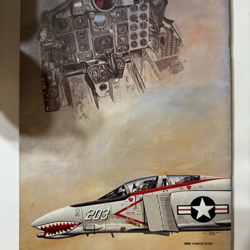 USN Phantoms in Combat book like new, English
