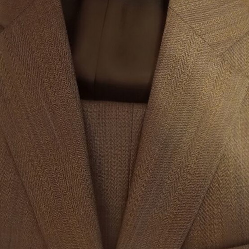 Bitsiani Suit Size 42 like new