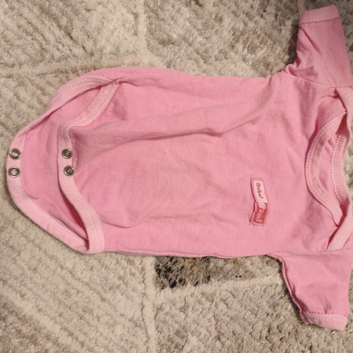 Baby bodysuit 0-3 months used, pink