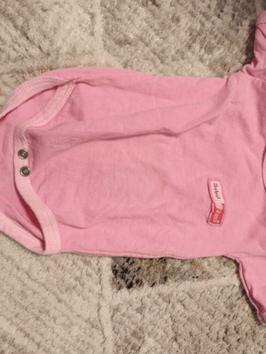 Baby bodysuit 0-3 months used, pink