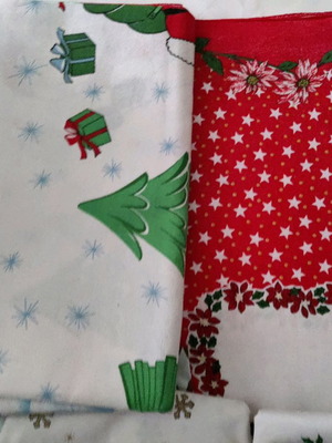 Christmas table linens used, set of 7 pieces