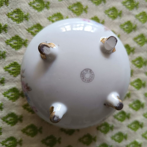 Vintage jewelry box like new made of German porcelain