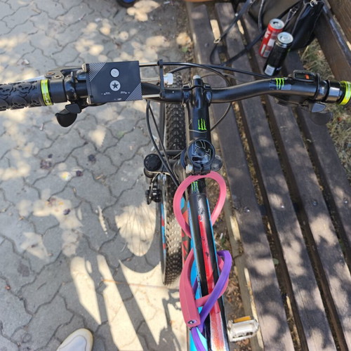 Interbike 29-inch mountain bike with new parts