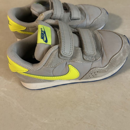 Nike children's athletic shoes size 27 used, gray with yellow details