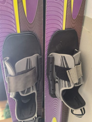 Water Ski Bindings used