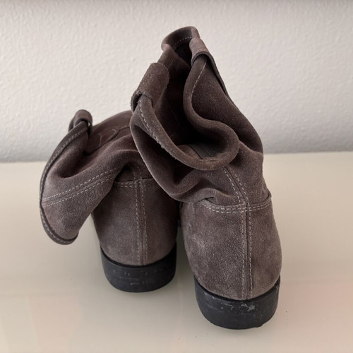 Suede ankle boots slouchy taupe size 38 like new