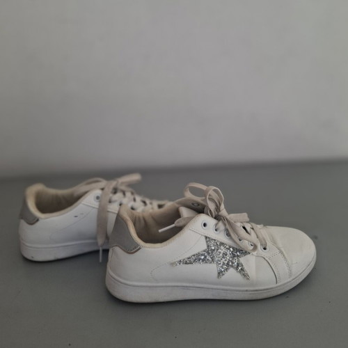 Celestino sneakers used, white with silver glitter star, size 39