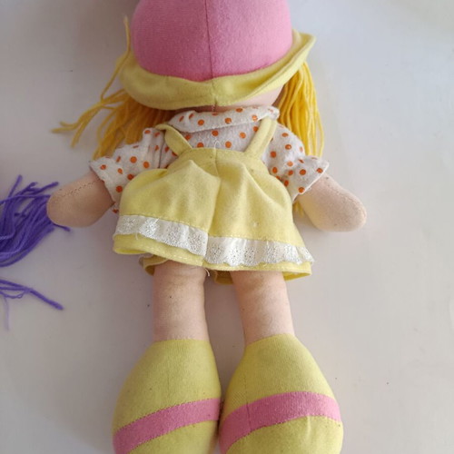 Cloth dolls set of 3 like new, sizes 40, 32 and 30 cm