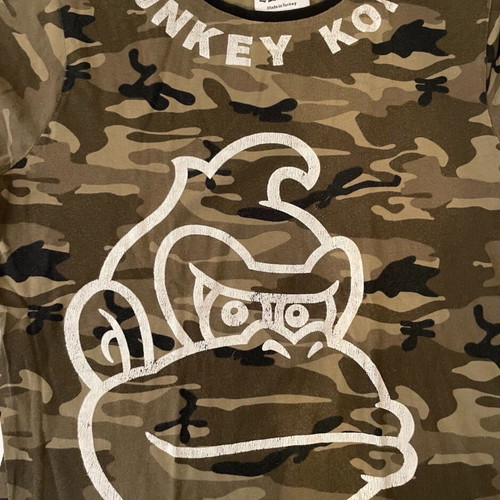 Super Mario vintage Donkey Kong t-shirt used, camo, age 10-11