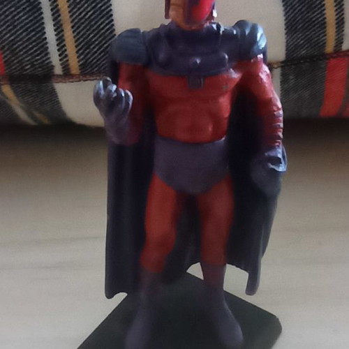 Magneto Marvel figure used, lead, 9.5 cm