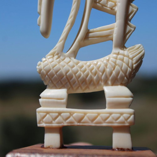 Handmade Decorative Gazelle from Côte d'Ivoire 1975 like new