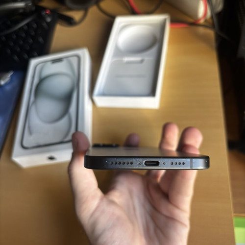Apple iPhone 15 Plus 256GB, black, like new