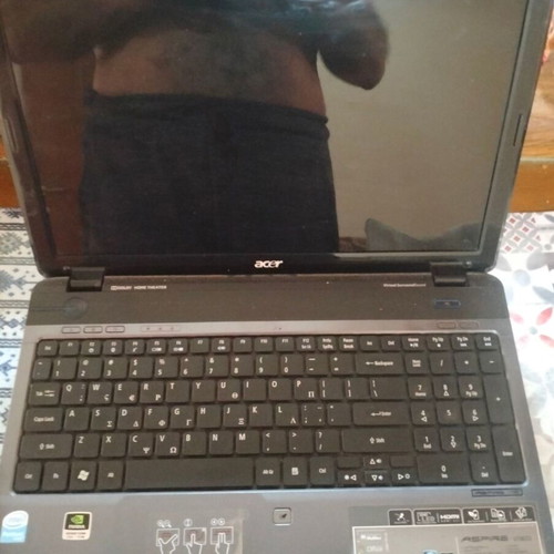 Acer Aspire 5738ZG laptop for parts without hard drive, used