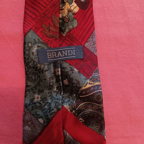Brandi vintage tie 100% silk like new