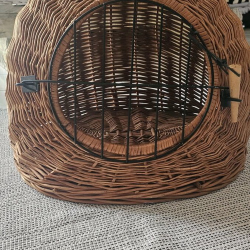 Trixie cat cage-bed like new made of natural willow