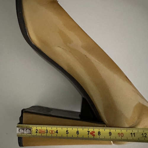 Prada Vintage 90s Leather Block Heel Pumps EU39 used, gold