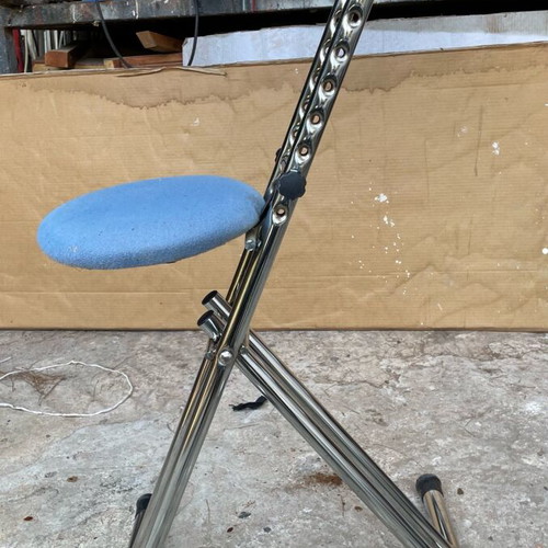 Folding ironing chair used with adjustable seat