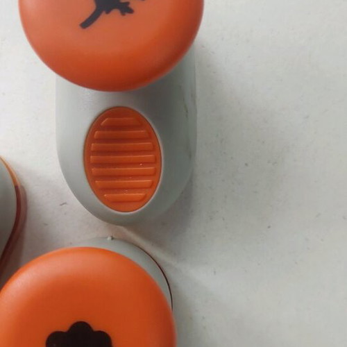 Set of 3 craft punches like new, flower and leaf designs