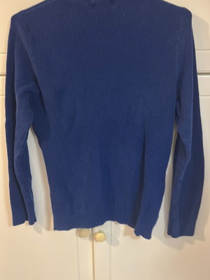 Zara men's blue sweater used, size S
