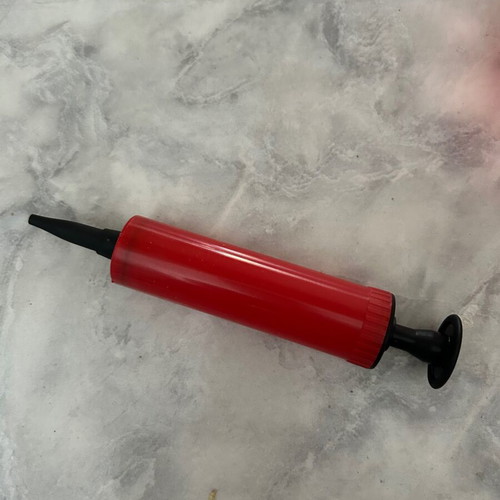 Pump like new, suitable for small balls