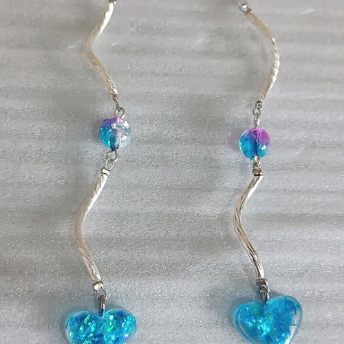 Heart earrings new handmade with resin and natural stone blue pink