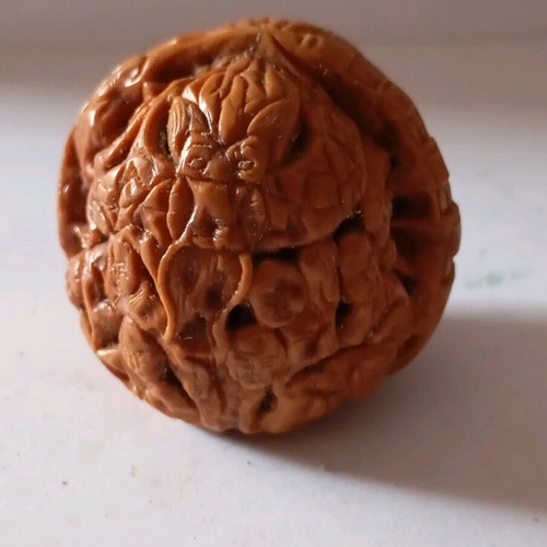 Carved walnut used with Chinese handmade Buddhist monk design