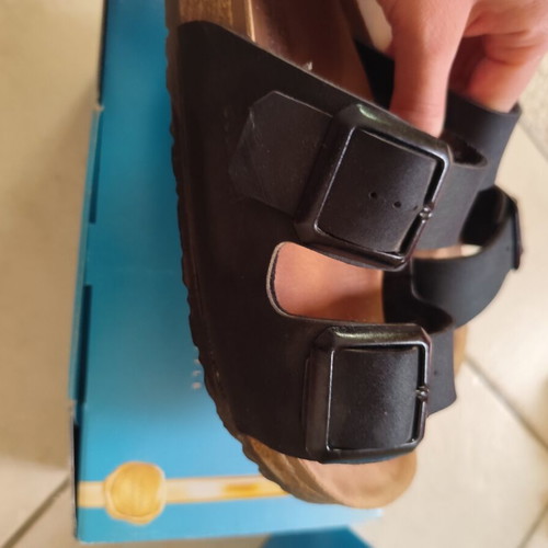 Goldstar leather sandals like new, adjustable straps, size 37, black