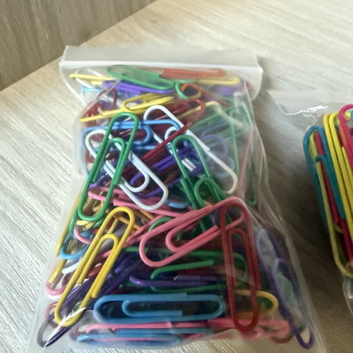 Paper clips set