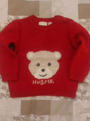 Knitted sweater with teddy bear used, for 12–18 months, red