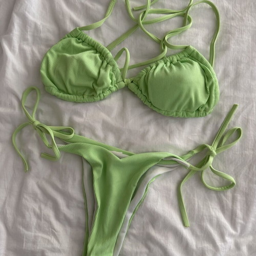 Swimsuit set light green size M like new