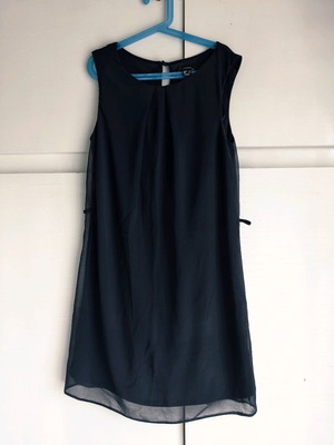 Black chic Atmosphere dress new, size Small