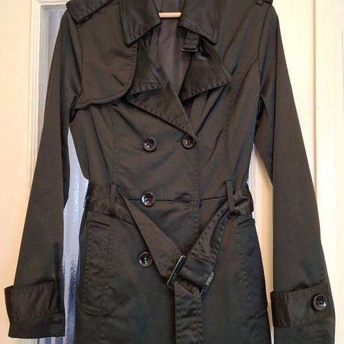 B. STYLE satin trench coat large black like new