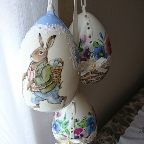 Decorative Easter eggs new, set of 6 plastic with lace imitation